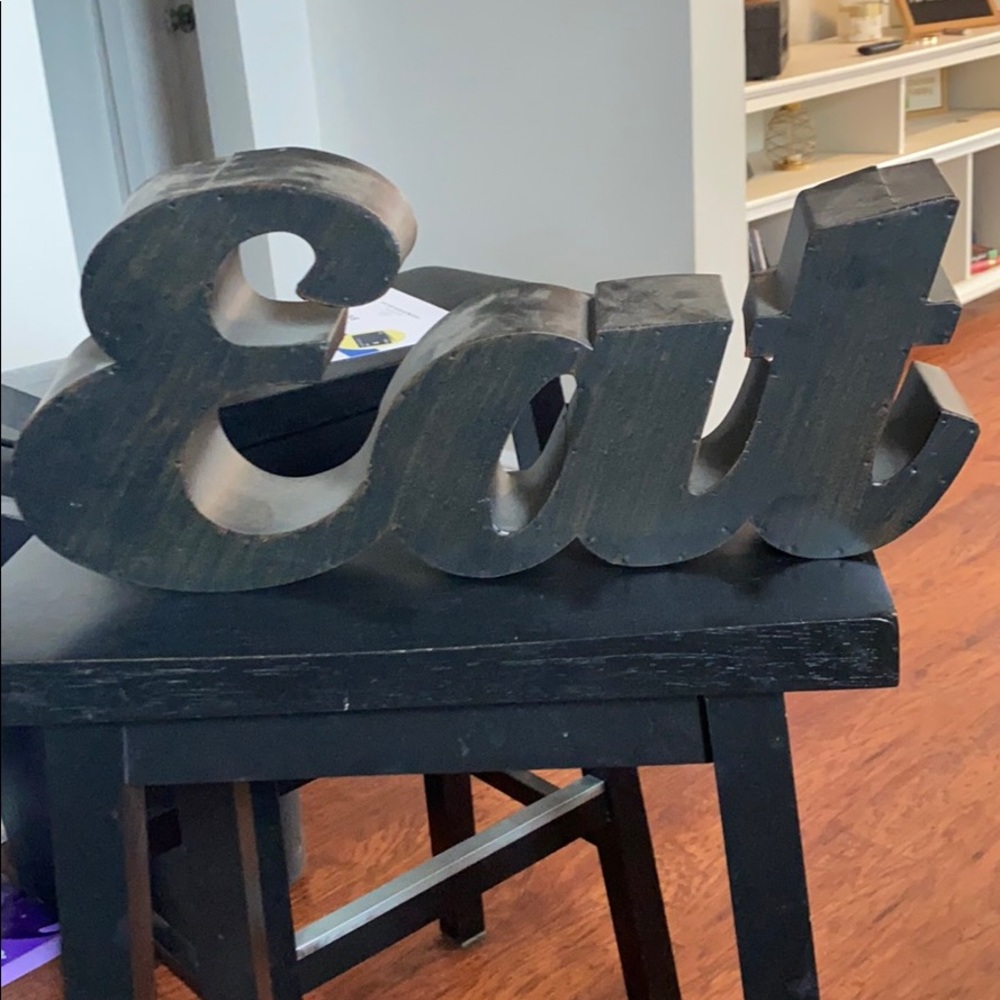 Metal EAT sign